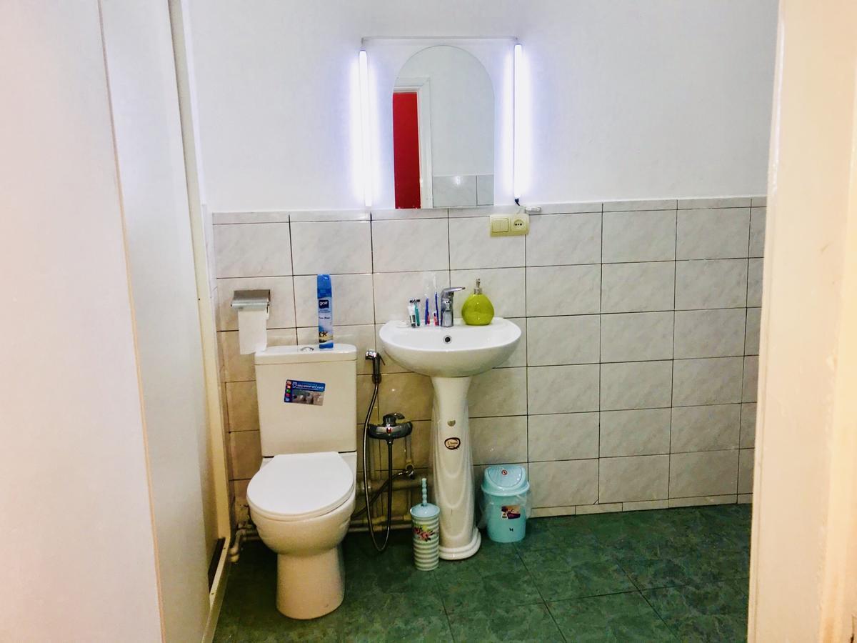 Check-In Apartment Near Fountain Square Vidadi Str Baku Exteriér fotografie